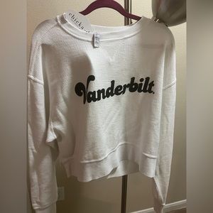 Large Vanderbilt Pullover